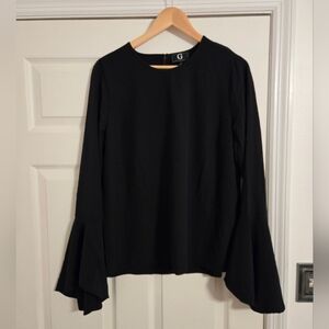 G by Giuliana black blouse bell sleeves size large NWOT